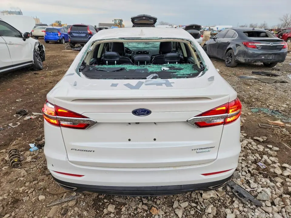 2020 FORD FUSION TITANIUM  