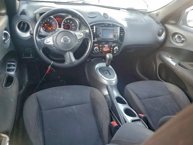 2011 NISSAN JUKE S  