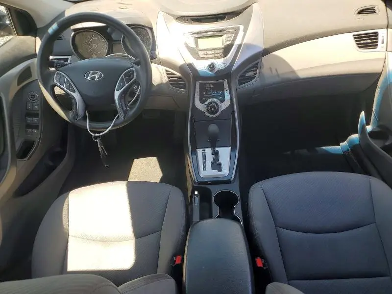 2012 HYUNDAI ELANTRA GLS  