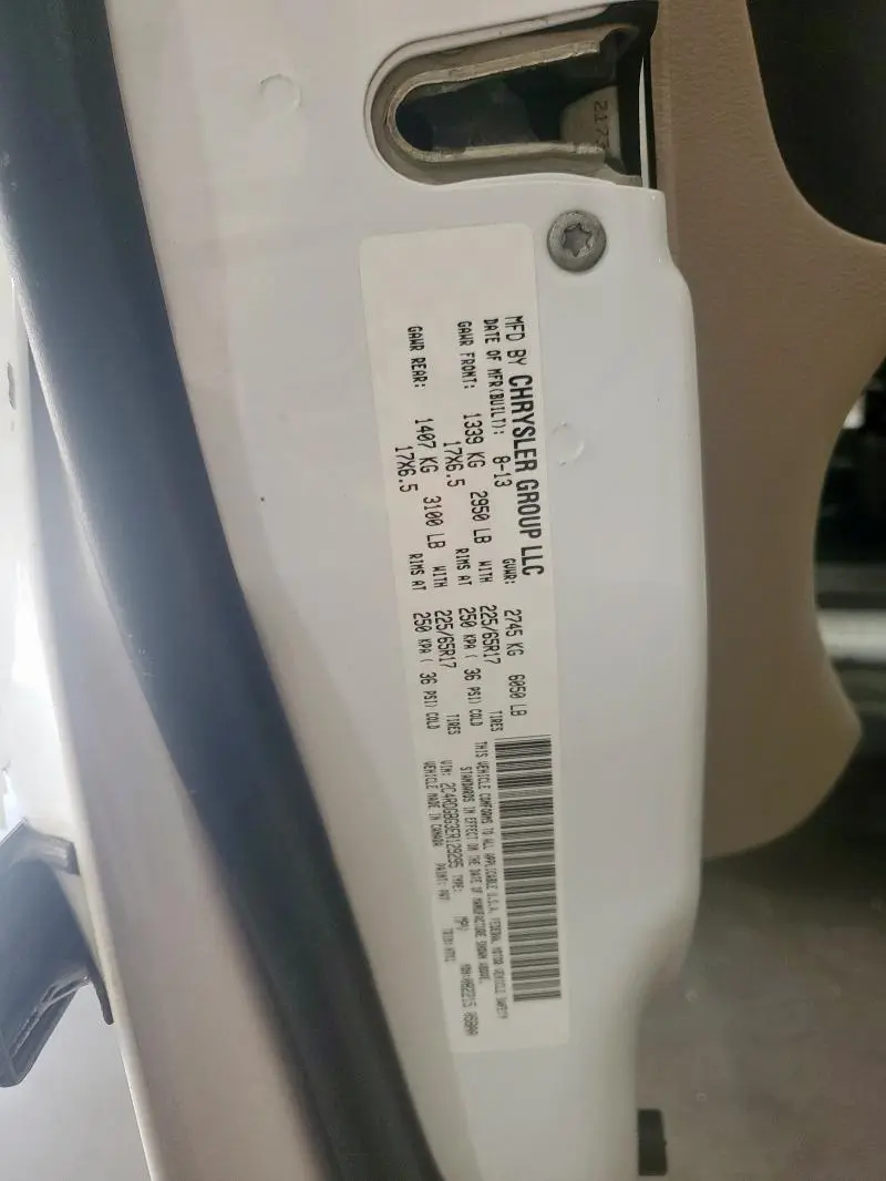 2014 DODGE GRAND CARAVAN SE  