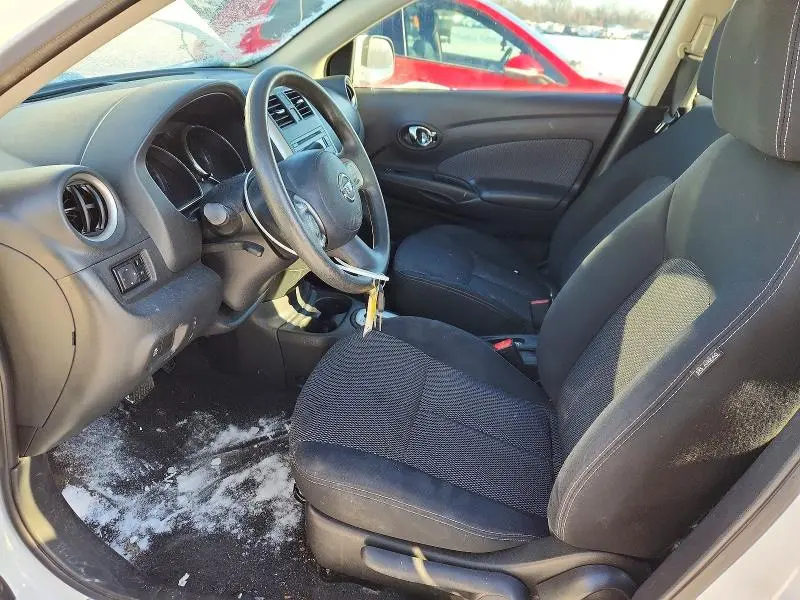2014 NISSAN VERSA S  