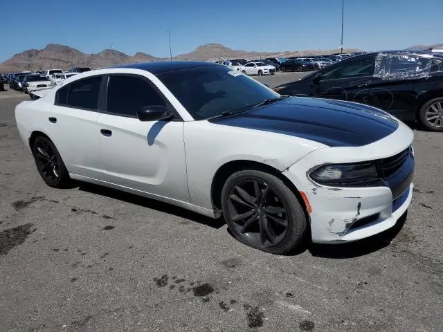 2017 DODGE CHARGER SE  