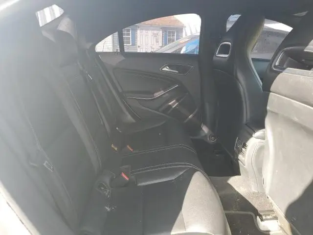 2018 MERCEDES-BENZ CLA 250 4MATIC  