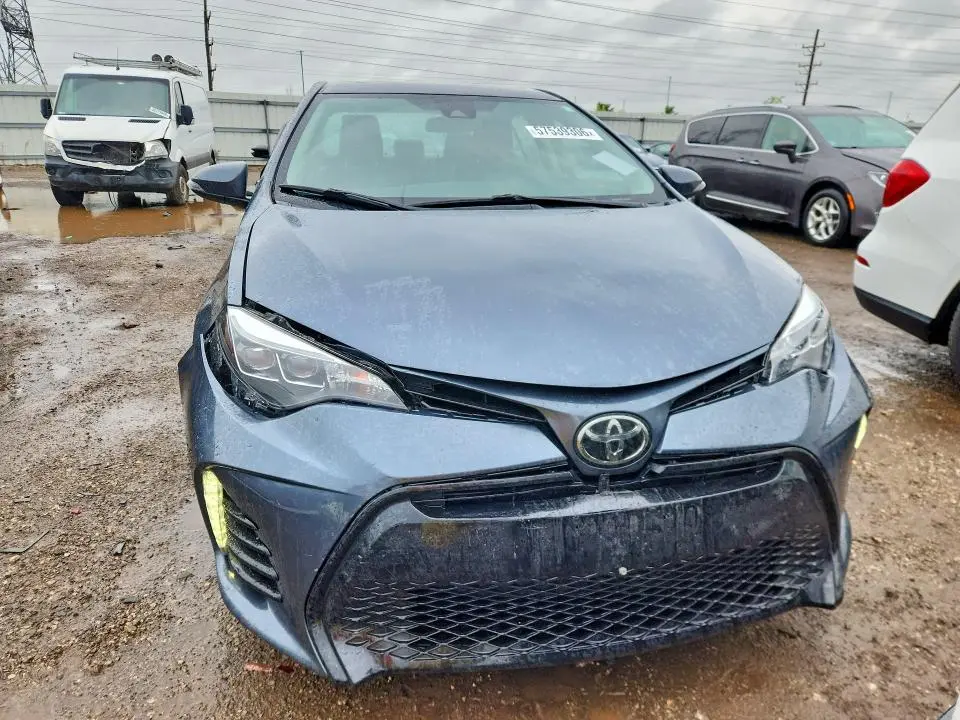 2017 TOYOTA COROLLA SE  