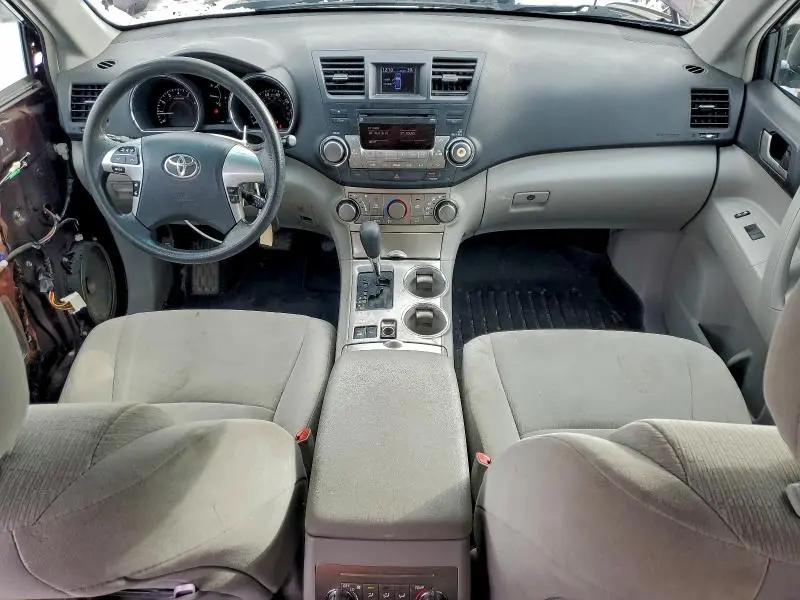 2012 TOYOTA HIGHLANDER BASE  