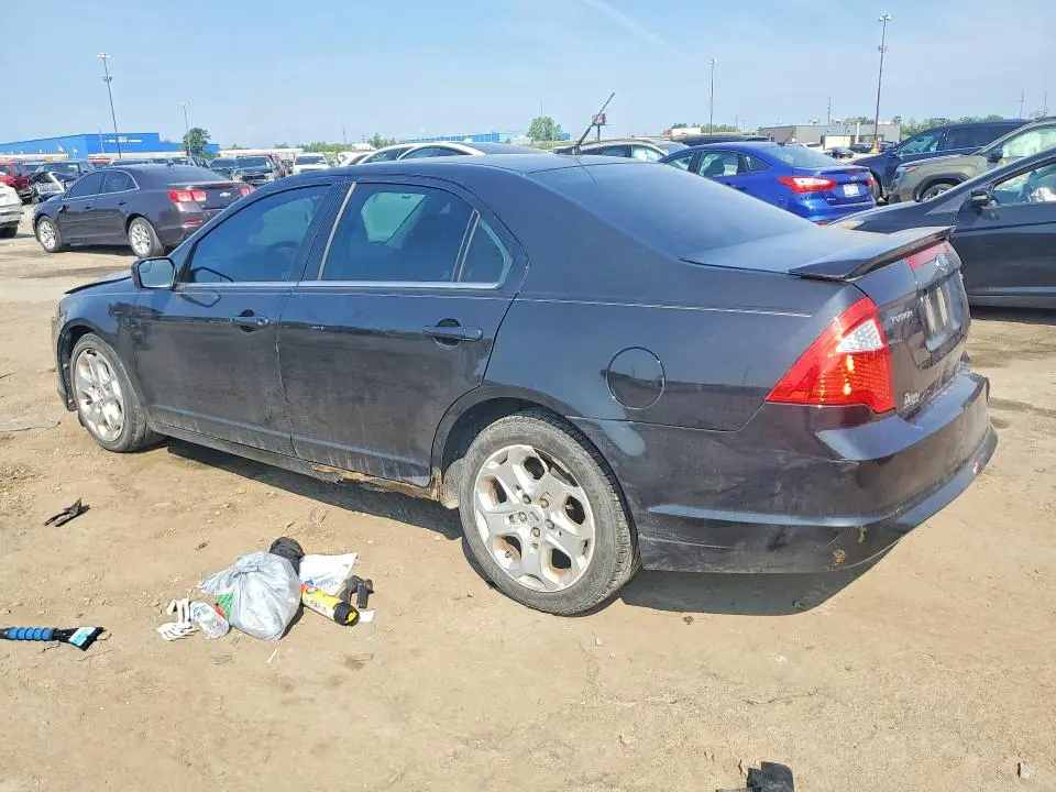 2011 FORD FUSION SE  