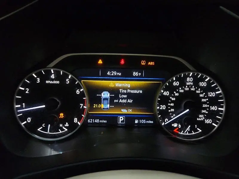 2017 NISSAN MURANO SV  