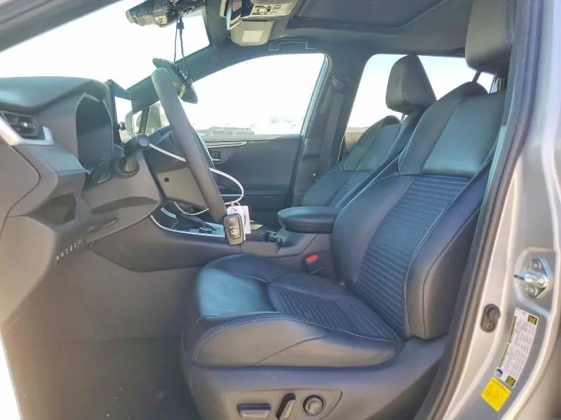 2024 TOYOTA RAV4 XSE  