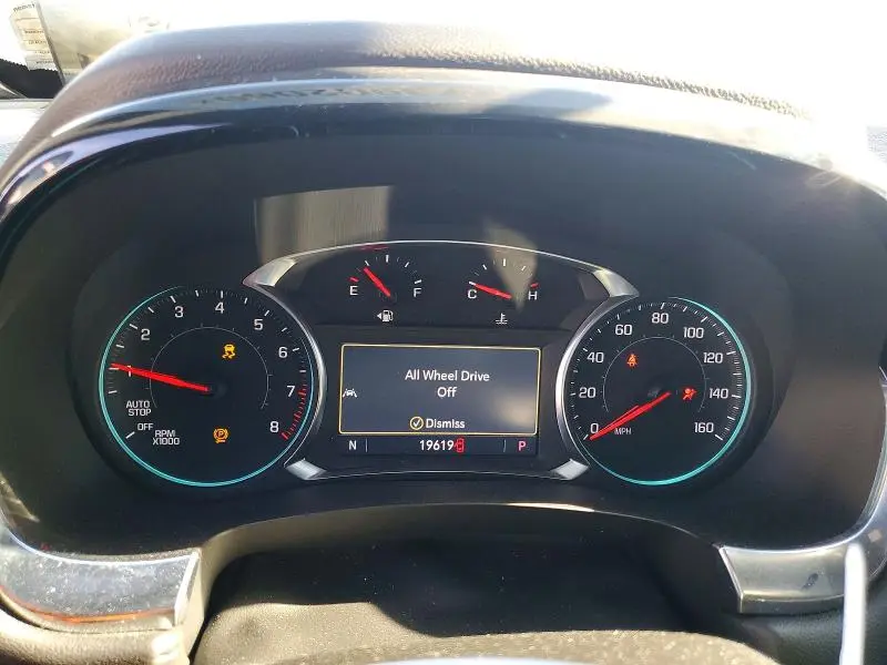 2023 CHEVROLET TRAVERSE LT  