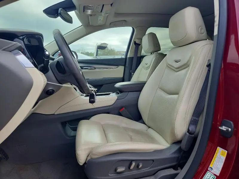 2017 CADILLAC XT5 PREMIUM LUXURY  