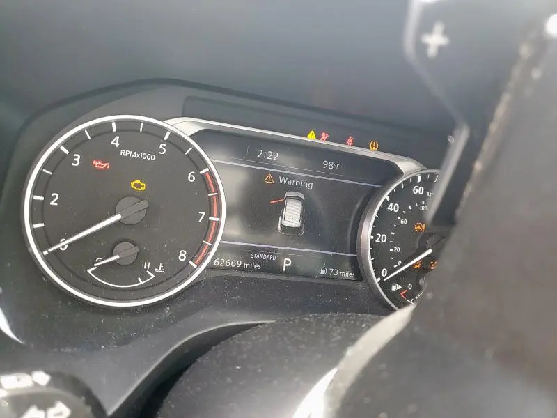 2021 NISSAN ROGUE SL  