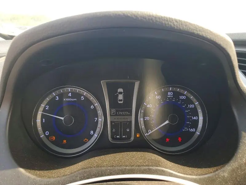 2013 HYUNDAI AZERA BASE  