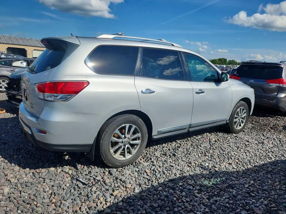 2013 NISSAN PATHFINDER S  