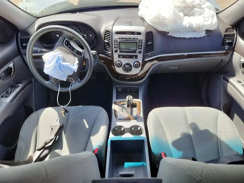 2010 HYUNDAI SANTA FE GLS  