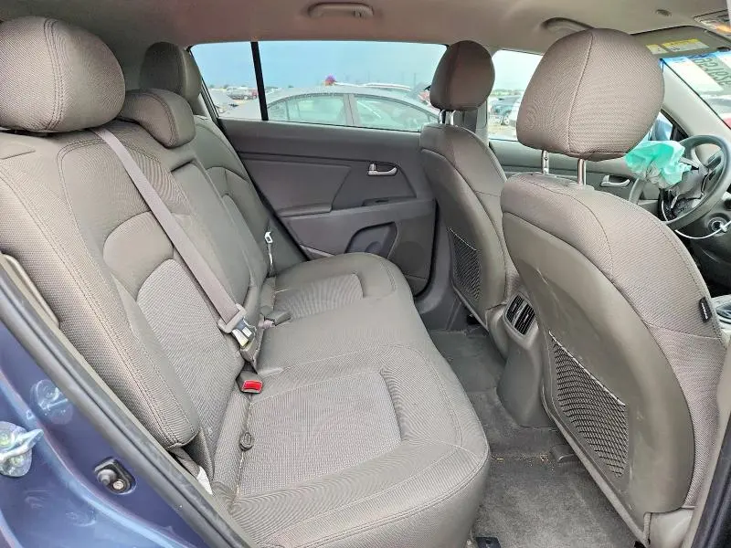 2016 KIA SPORTAGE LX  