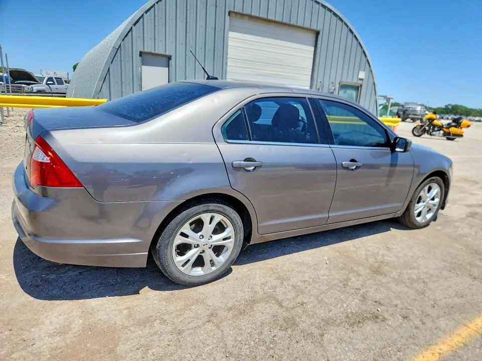 2012 FORD FUSION SE  