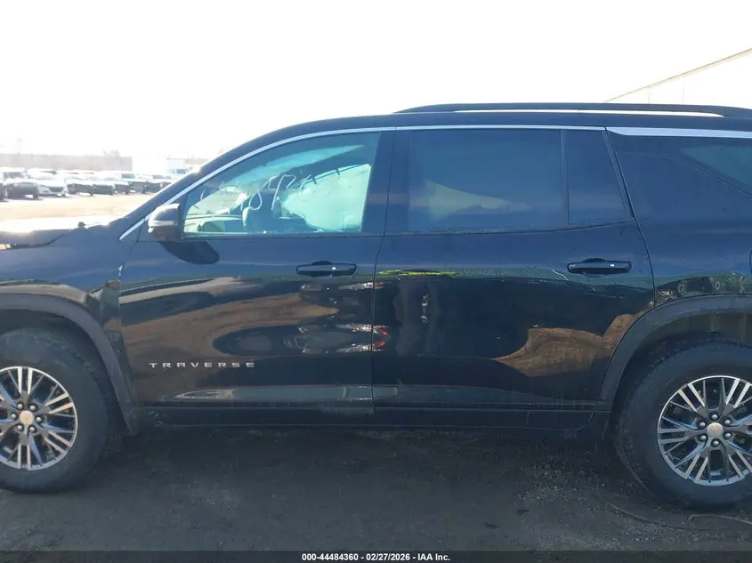 2024 CHEVROLET TRAVERSE FWD LT