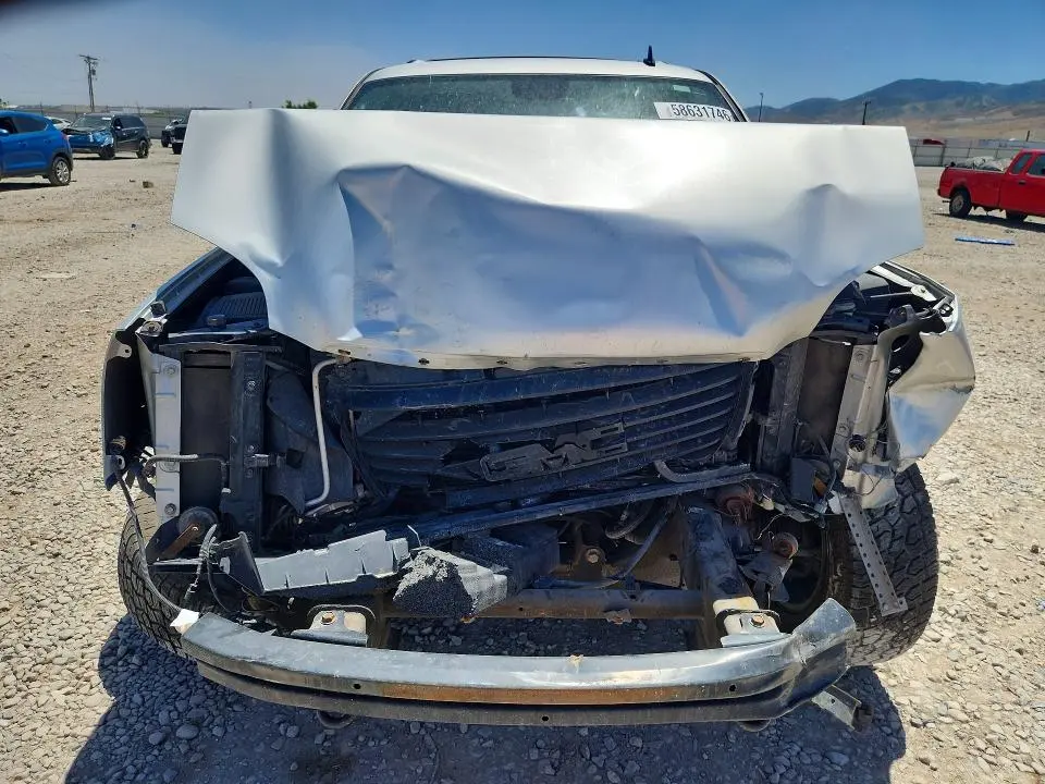 2010 GMC YUKON XL K1500 SLT  