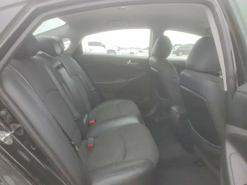 2013 HYUNDAI SONATA SE  