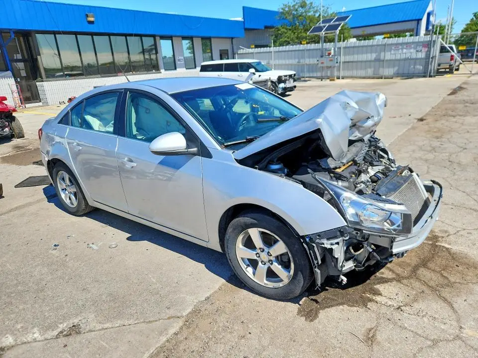 2011 CHEVROLET CRUZE LT  
