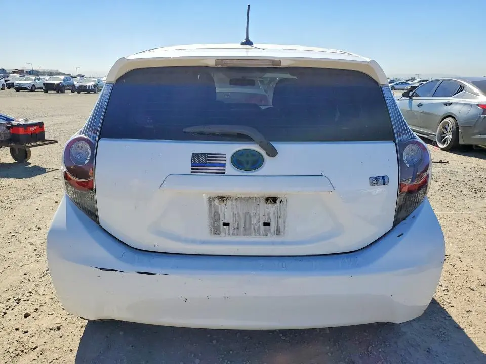 2013 TOYOTA PRIUS C THREE  