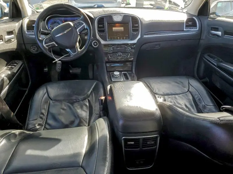 2015 CHRYSLER 300 LIMITED  