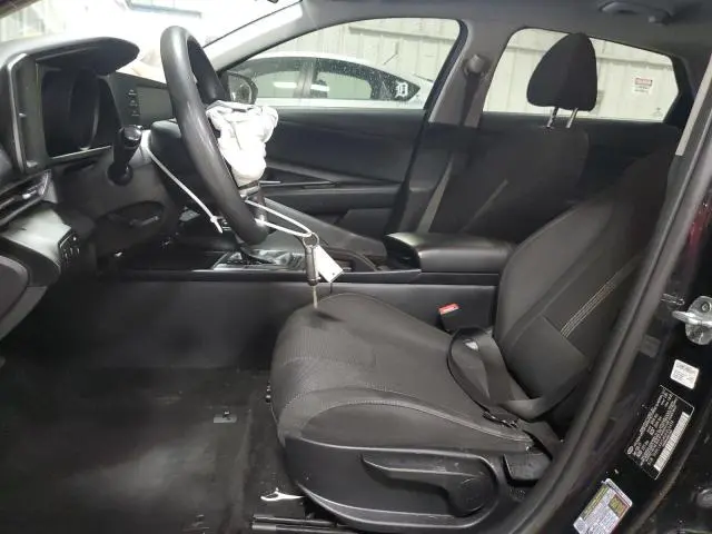 2021 HYUNDAI ELANTRA SE  