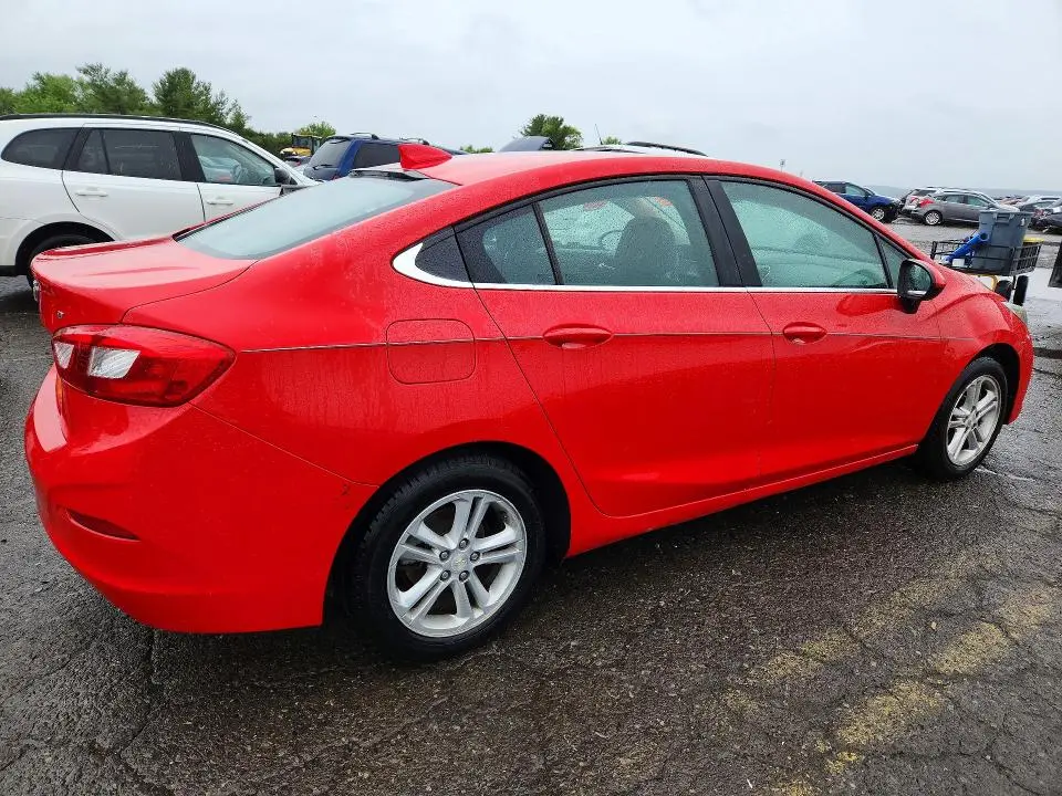 2017 CHEVROLET CRUZE LT  