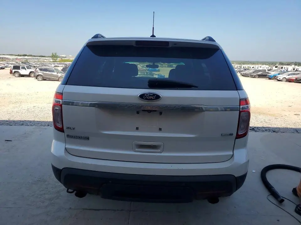 2013 FORD EXPLORER XLT  