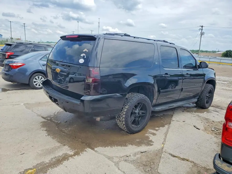 2014 CHEVROLET SUBURBAN K1500 LT  