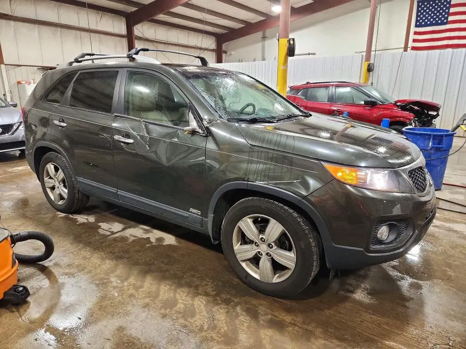 2013 KIA SORENTO EX  