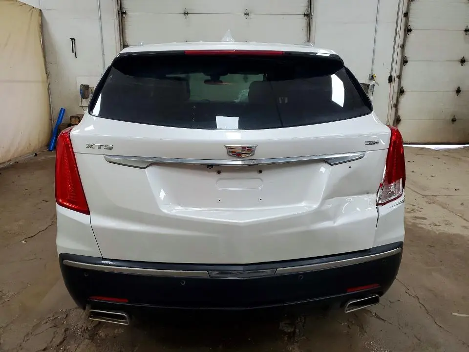 2017 CADILLAC XT5 LUXURY  