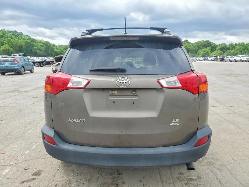 2015 TOYOTA RAV4 LE  