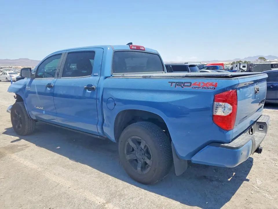 2020 TOYOTA TUNDRA SR5  