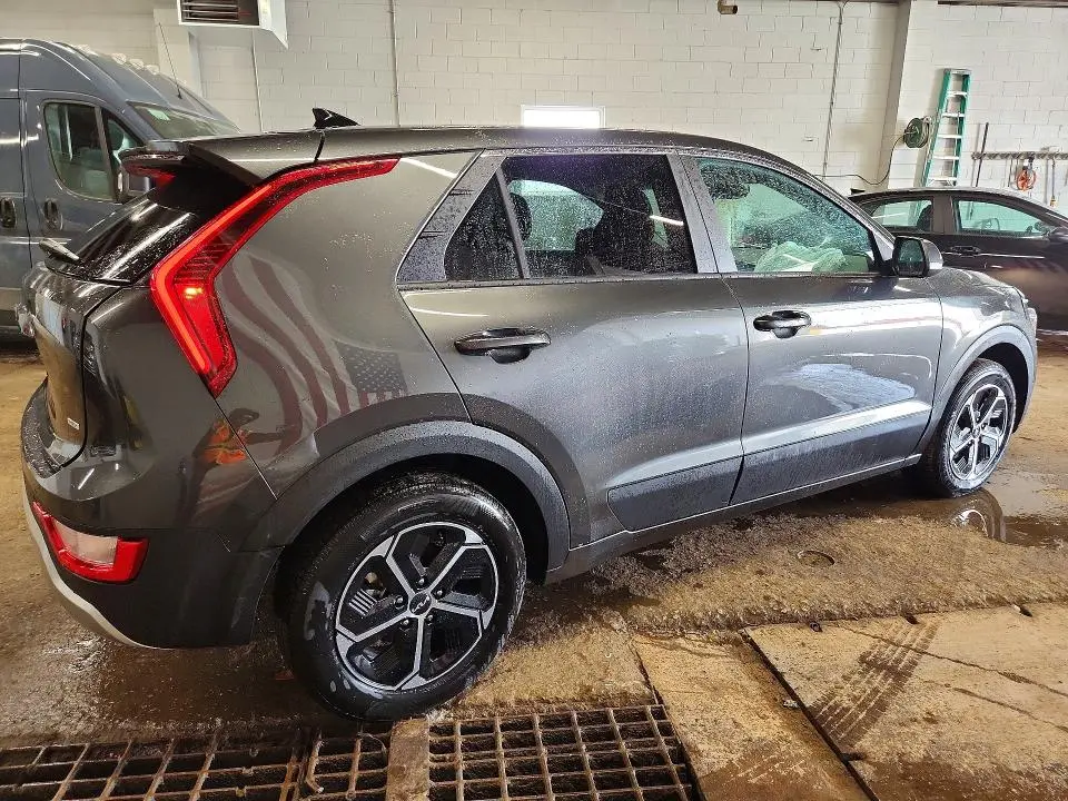 2026 KIA NIRO LX  
