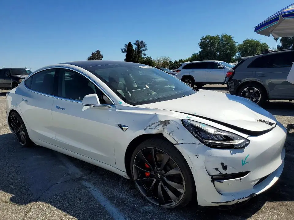 2020 TESLA MODEL 3   