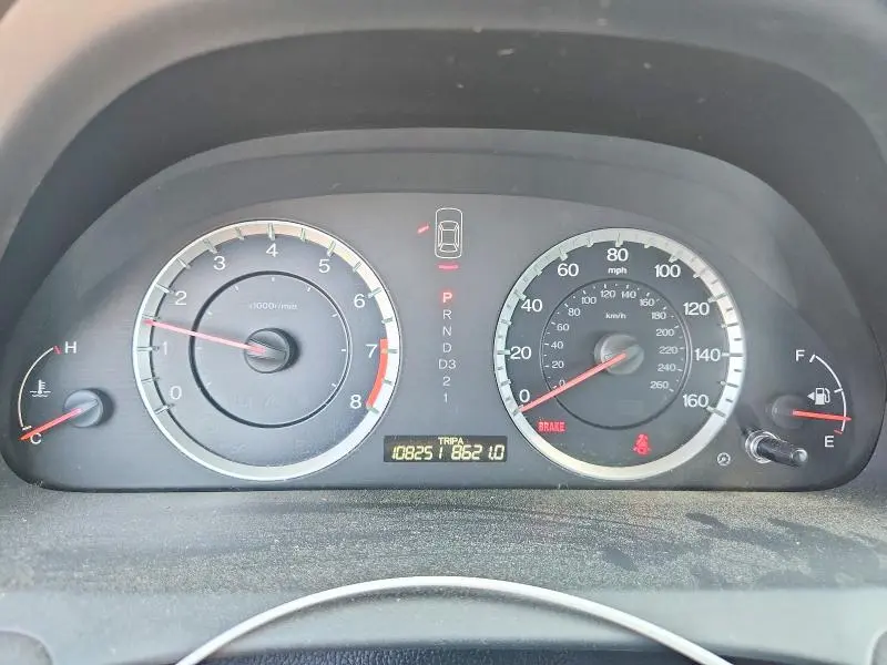 2010 HONDA ACCORD LX  