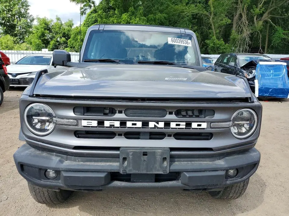 2022 FORD BRONCO BASE  