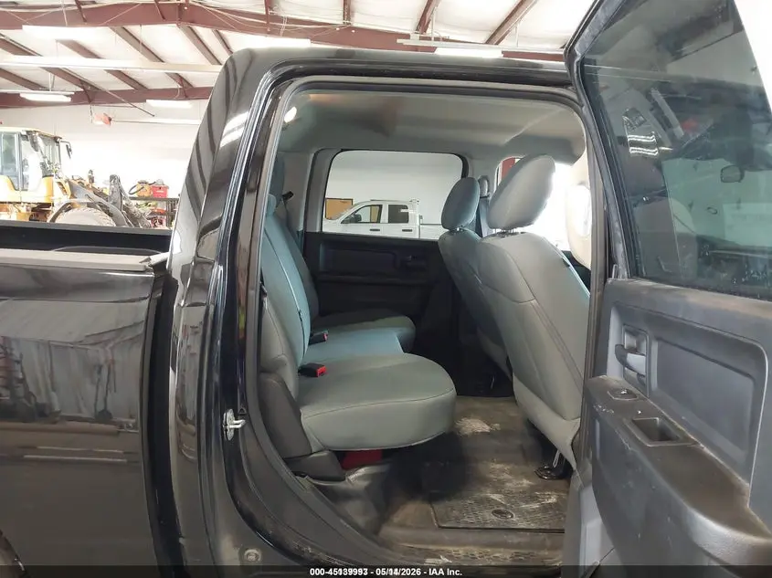 2019 RAM 1500 CLASSIC TRADESMAN  4X4 5'7 BOX