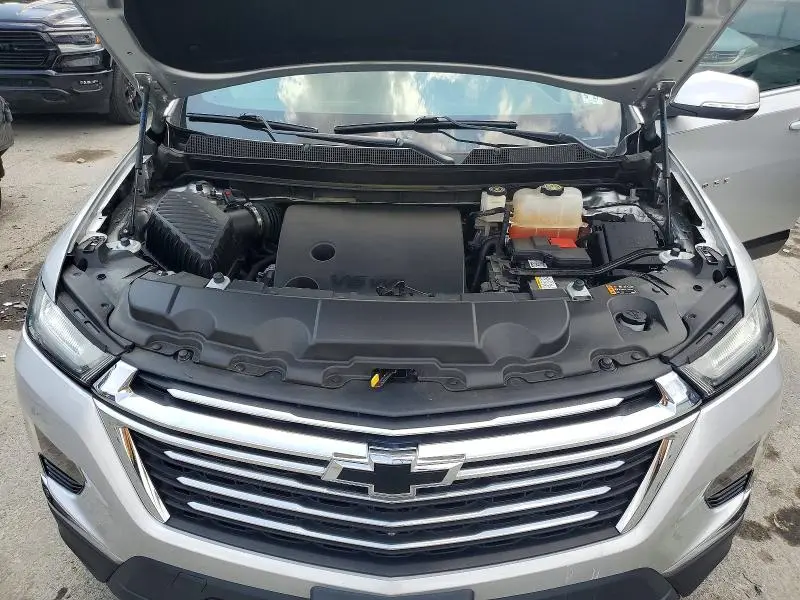 2022 CHEVROLET TRAVERSE LT  