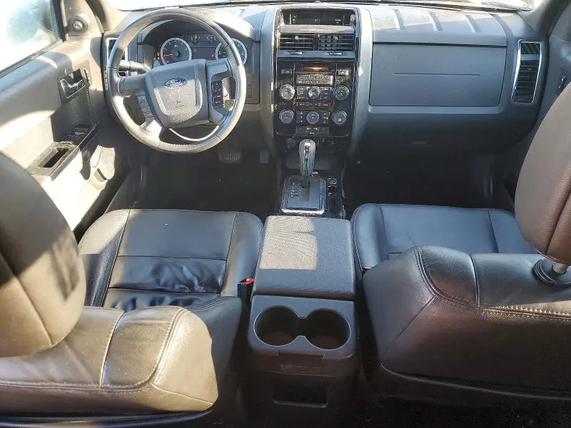 2011 FORD ESCAPE LIMITED  