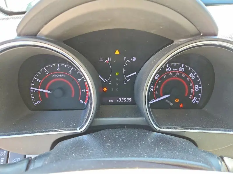2013 TOYOTA HIGHLANDER SE  