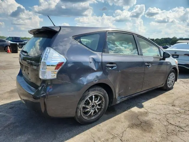 2014 TOYOTA PRIUS V   