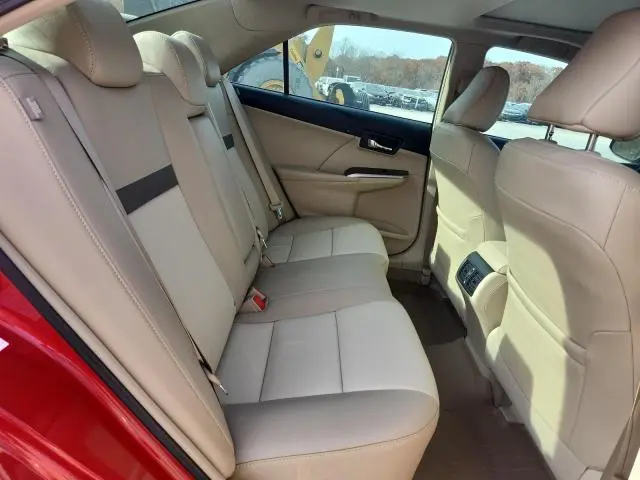 2012 TOYOTA CAMRY SE  