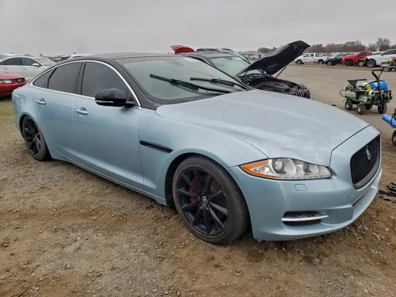 2012 JAGUAR XJ   
