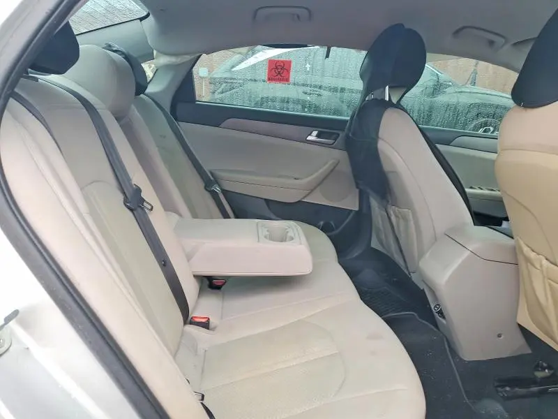 2016 HYUNDAI SONATA SE  