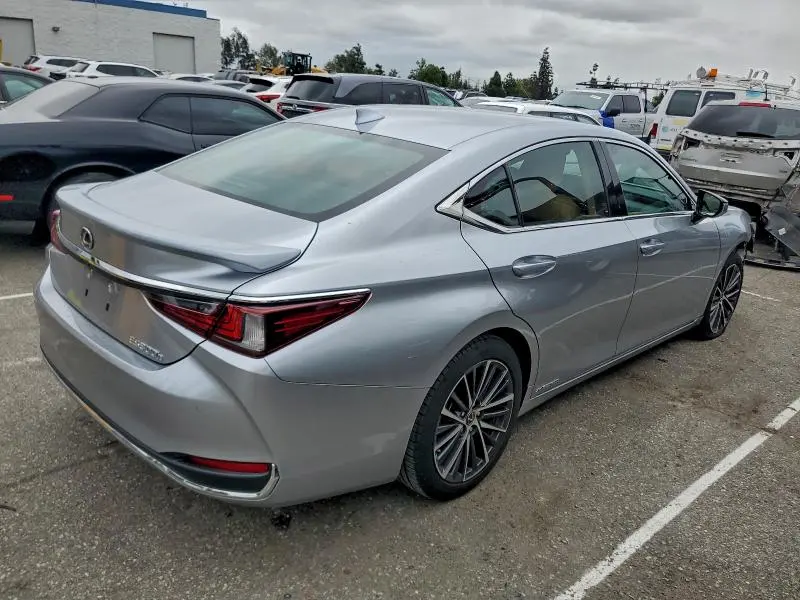 2022 LEXUS ES 300H BASE  