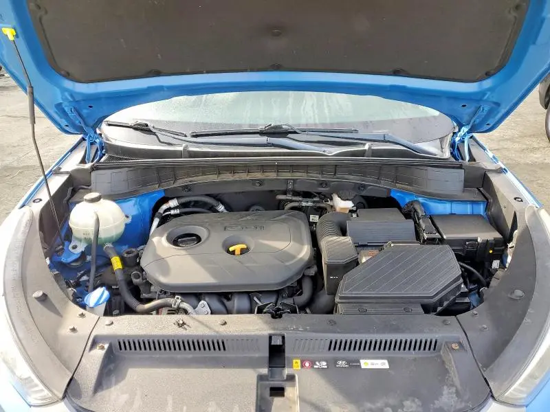 2018 HYUNDAI TUCSON SE  