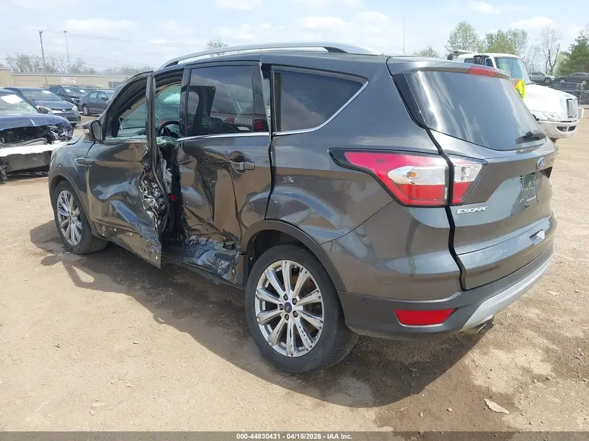 2018 FORD ESCAPE TITANIUM