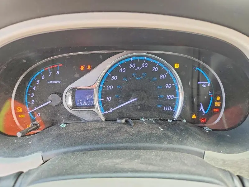 2011 TOYOTA SIENNA LIMITED 7-PASSENGER  